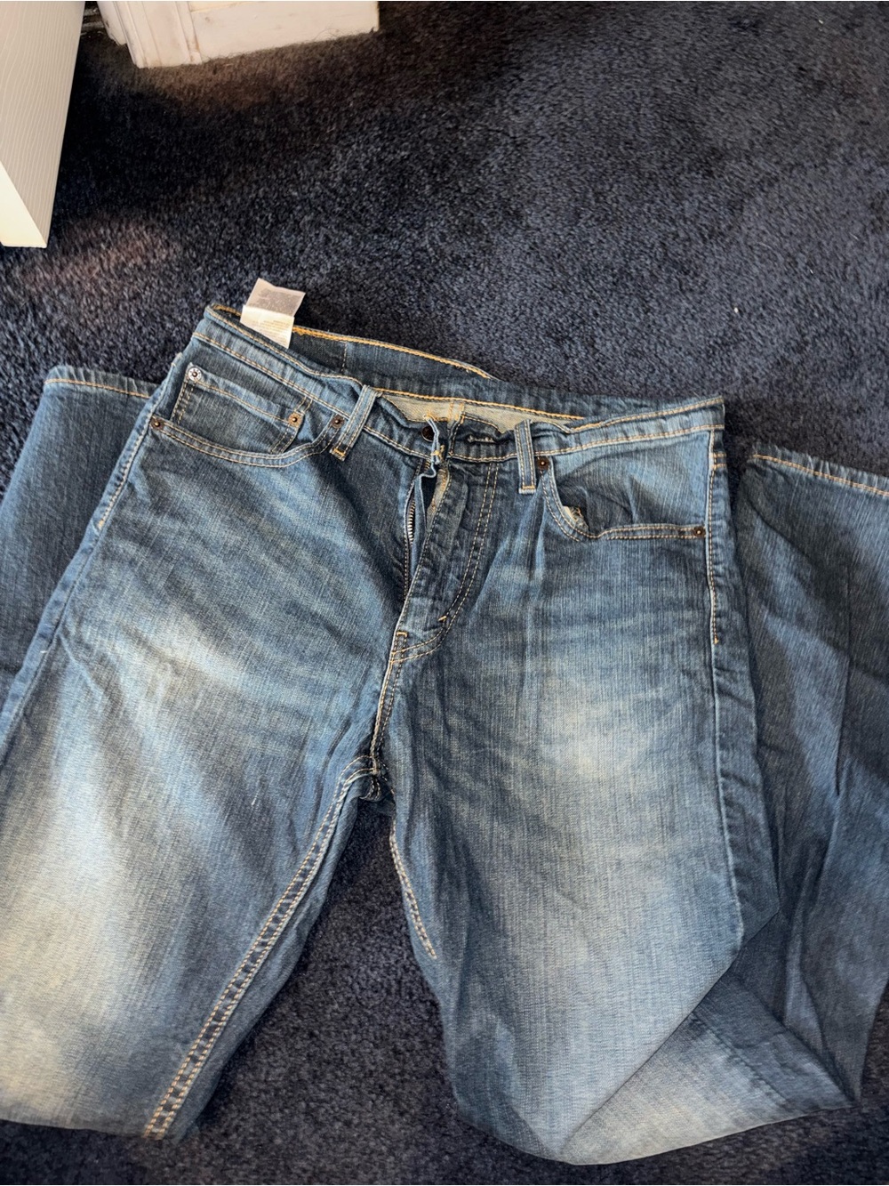 Levi's Light Blue Relaxed Fit Men's Jeans